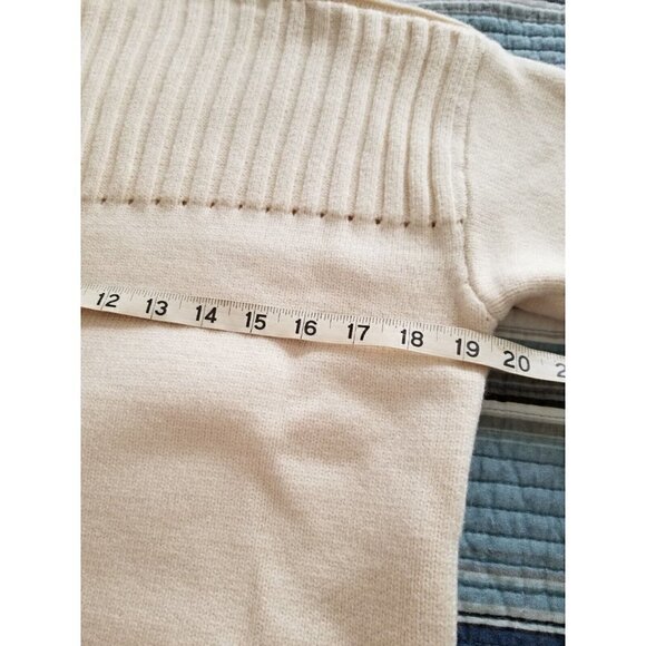 SIDE SLIT TURTLENECK EYELET DETAIL SWEATER SANDSTONE CREAM WOMENS SIZE SMALL - Picture 7 of 10